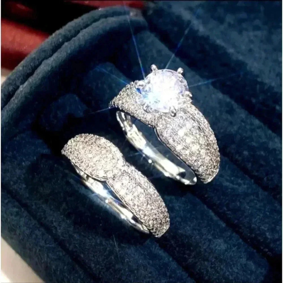 2 Pcs/set Silver Plated Bridal Wedding Zircon Ring For Women Engagement NWT. - Picture 3 of 5